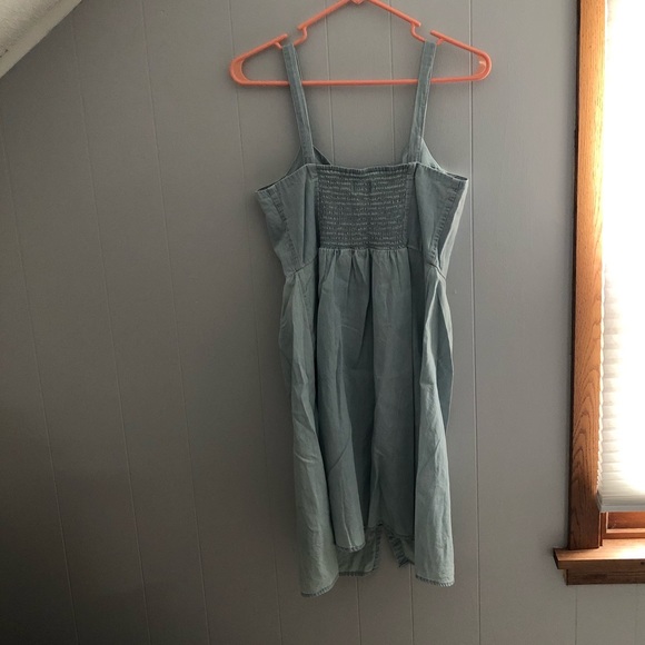 Button front chambray dress - Picture 2 of 4